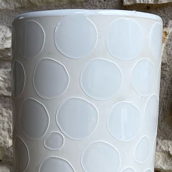 White Contrast High Gloss Circle Pattern on Matte Ceramic Tall Vase - Picture 6 of 15